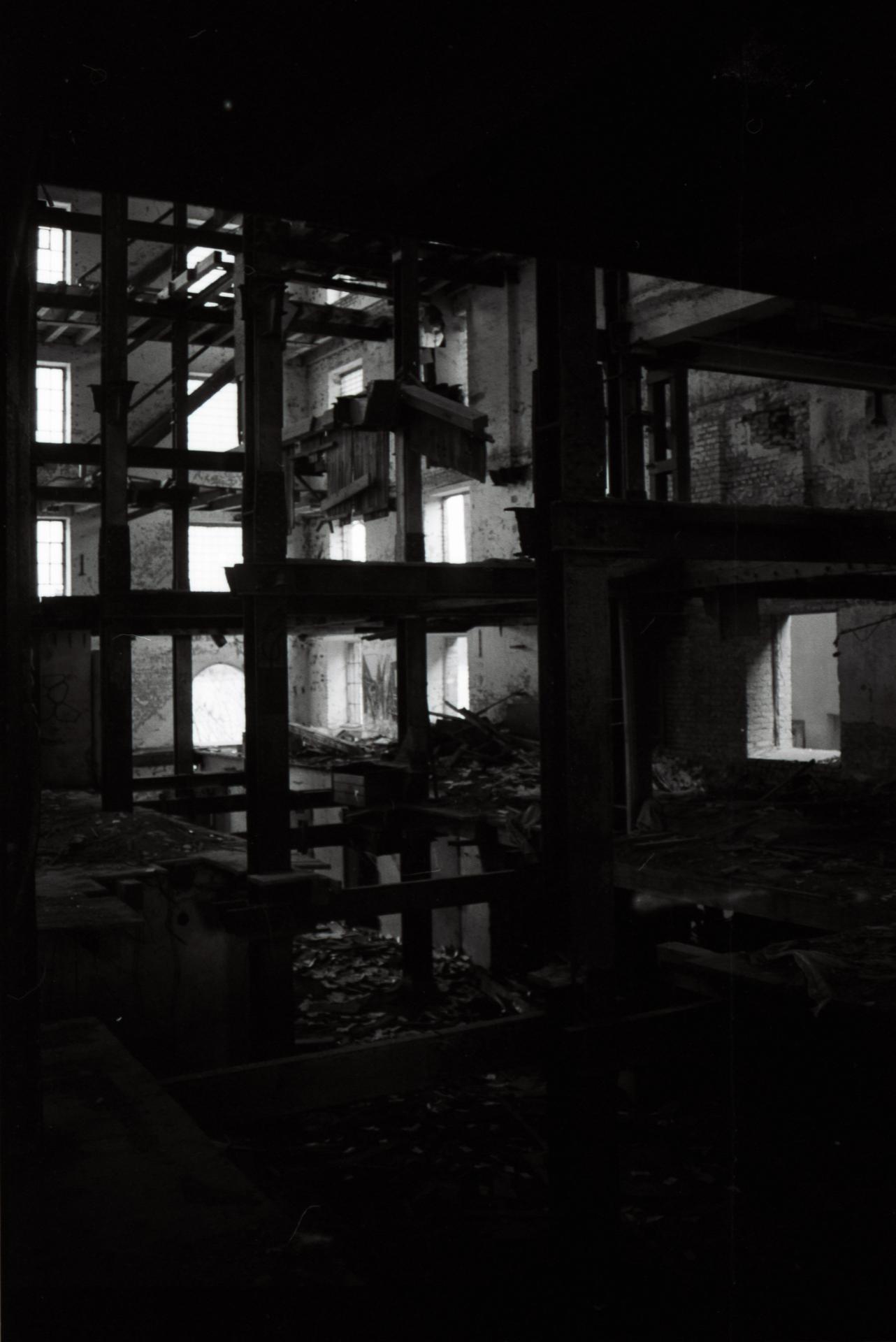 Thumbnail /2022 Brandenburg/Fürstenberg/Abdandoned_y.jpg