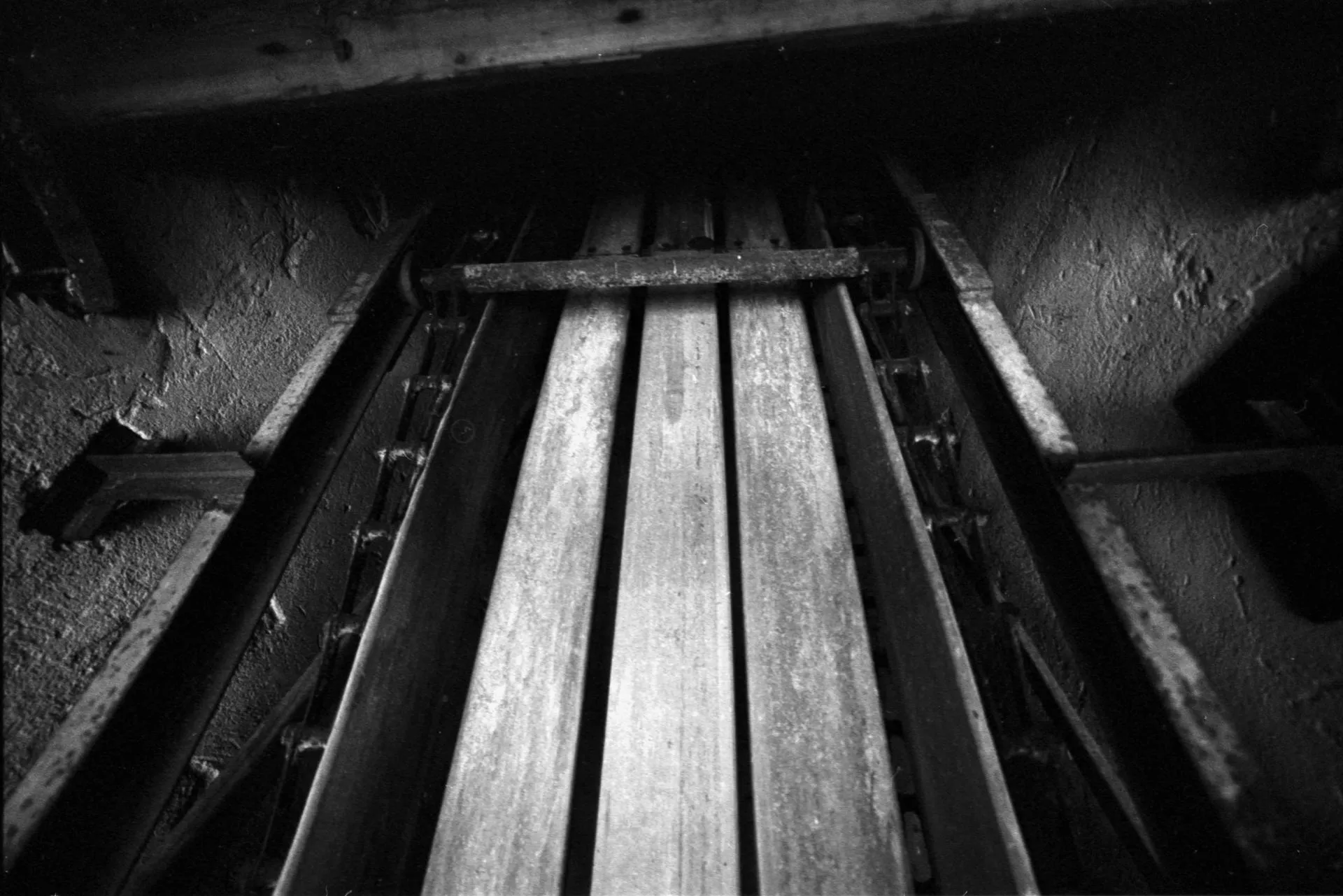 Thumbnail /2022 Brandenburg/Eisenhüttenstadt/Bretter Treppe.jpg