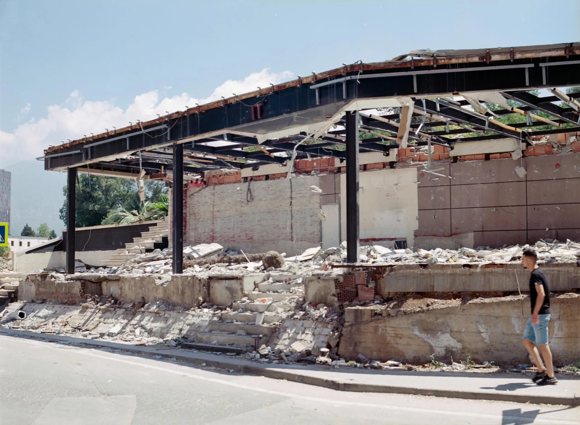 Thumbnail /2022 Albania/streetside destroyed building.jpg